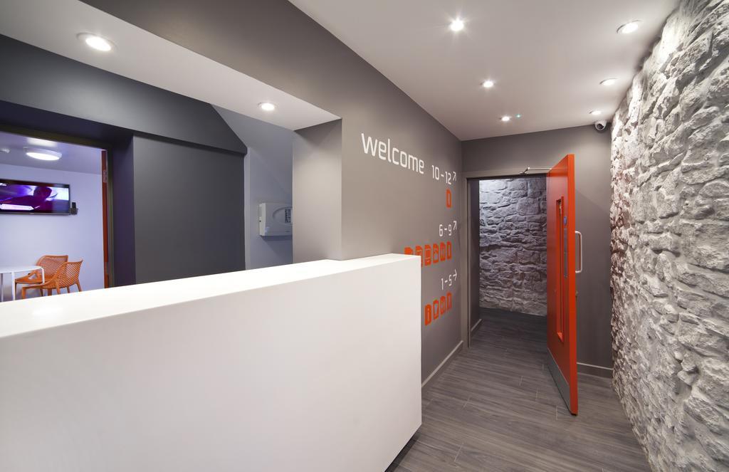 Sleeperdorm Hostel Newcastle upon Tyne Buitenkant foto